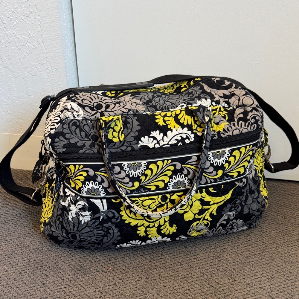 Vera Bradly Stylish Black/Grey and Yellow Floral Women's Duffel Bag